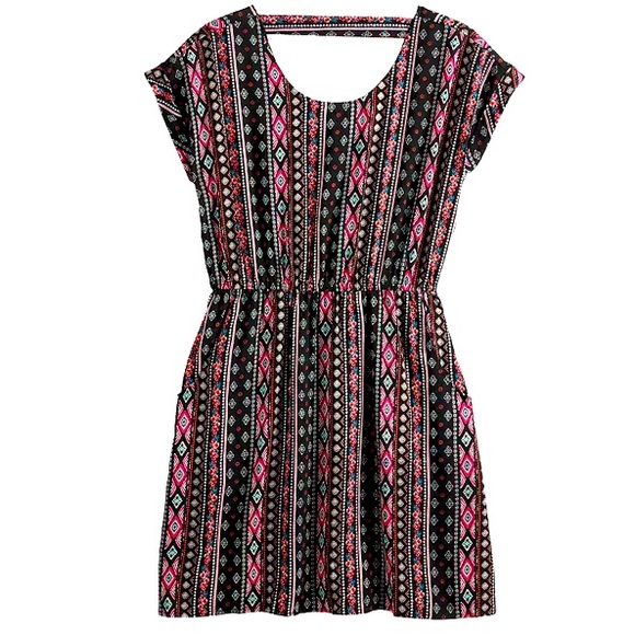 PINK REPUBLIC Aztec Tribal Short Sleeve Dress Pockets Open Keyhole Back Medium - Picture 2 of 16